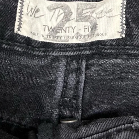 NWT Free People Baggy Tapered Boyfriend Jeans in Obsidian Black - Picture 6 of 9
